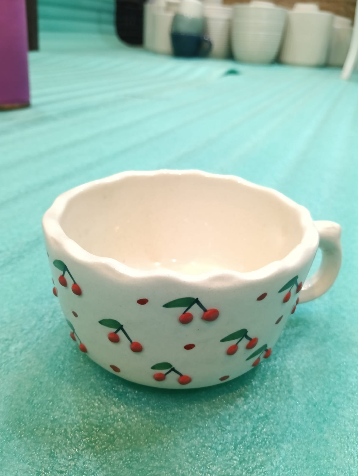 Scalloped Cherry Motif Latte Cup